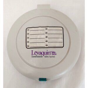 Levaquin Drug Rep Pharmaceutical Company 10 Disc CD DVD Carrying Case